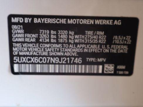 Used 2022 BMW X7 M50i AWD/4WD image 32