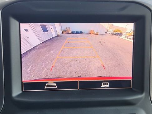 Used 2025 Chevrolet Silverado 1500 Custom Trail Boss w/ Turbomax Blackout Package image 15