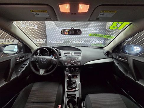 Used 2013 MAZDA MAZDA3 i Touring image 19