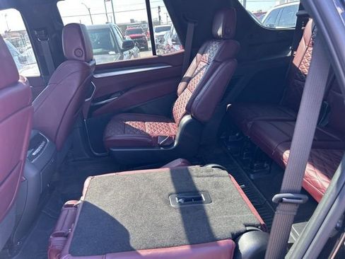 Used 2025 Cadillac Escalade Sport w/ Touring Package image 10