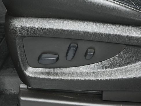 Used 2019 Chevrolet Tahoe LT image 10