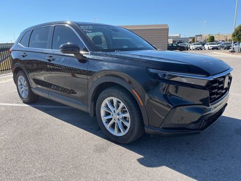 Used 2024 Honda CR-V EX image 2