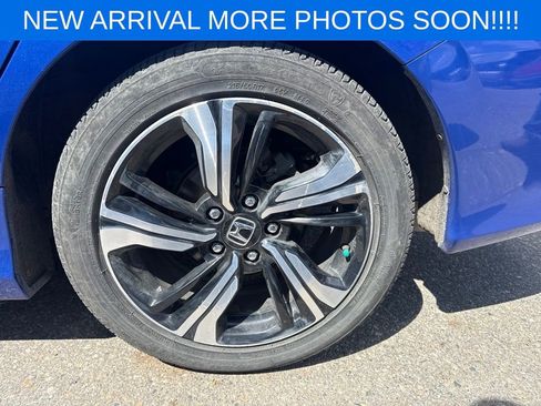 Used 2016 Honda Civic Touring image 9