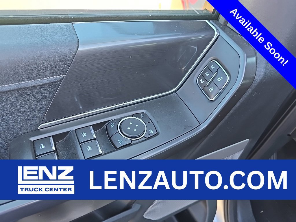 Used 2025 Ford F150 Lariat AWD/4WD image 9