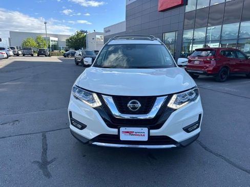 Used 2020 Nissan Rogue SL w/ Premium Package AWD/4WD image 3