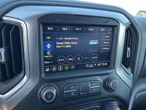 Certified 2021 Chevrolet Silverado 2500 LTZ w/ LTZ Premium Package AWD/4WD image 15
