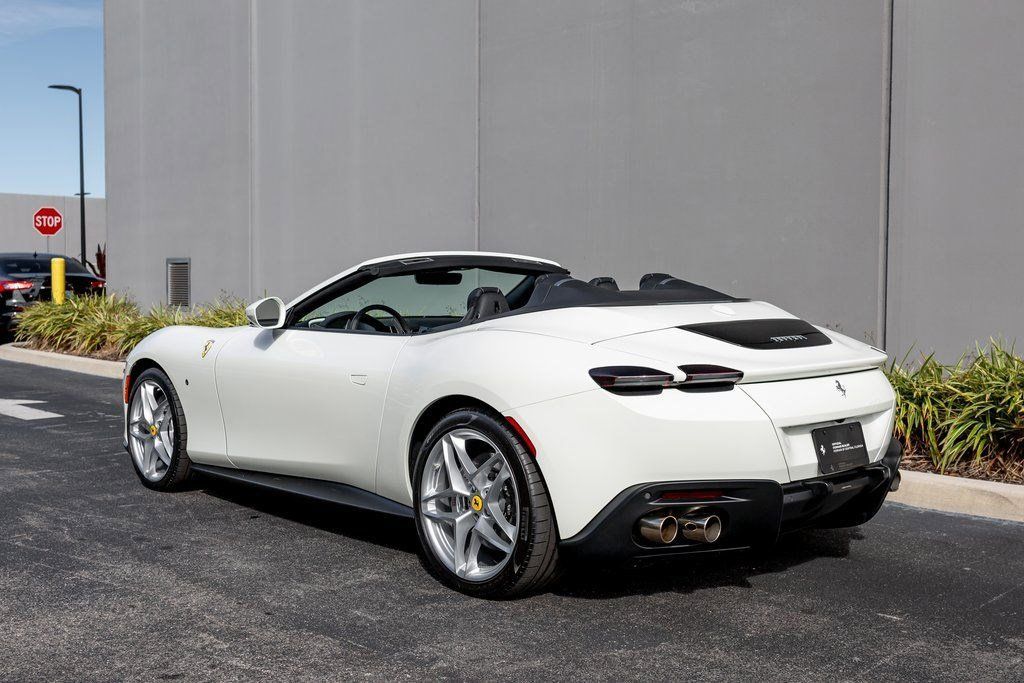 Used 2024 Ferrari Roma Spider RWD image 3