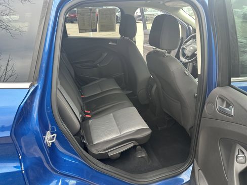 Used 2017 Ford Escape SE w/ Equipment Group 201A image 20