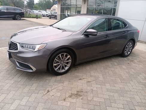 Used 2019 Acura TLX FWD image 2