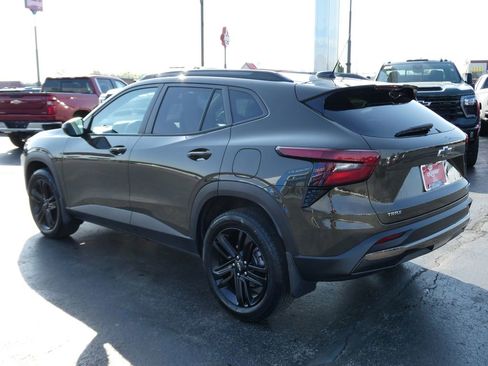 Certified 2024 Chevrolet Trax ACTIV w/ Driver Confidence Package image 8