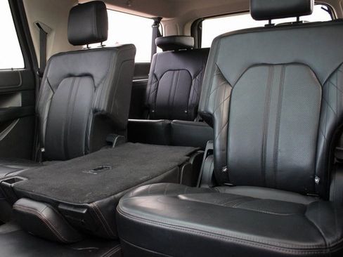 Used 2018 Ford Expedition Max Platinum image 20
