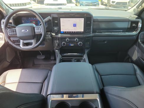 Used 2024 GMC Sierra 1500 AT4 w/ Technology Package AWD/4WD image 13