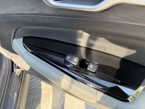 Certified 2023 Kia Sportage X-Line w/ X-Line Premium Package AWD/4WD image 39