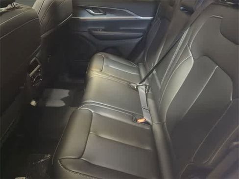 New 2025 Jeep Grand Cherokee Limited image 20