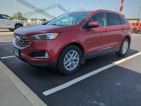 Used 2022 Ford Edge SEL w/ Convenience Package AWD/4WD image 2