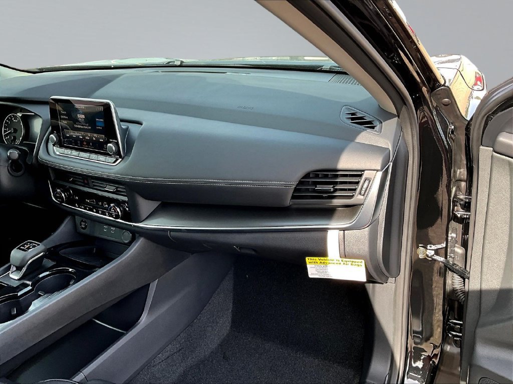 New 2026 Nissan Rogue Dark Armor AWD/4WD image 31