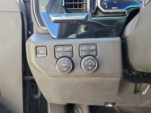 Used 2022 Chevrolet Silverado 1500 RST w/ RST All Star Premium Package AWD/4WD image 11