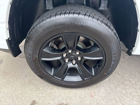 Used 2022 RAM 1500 Big Horn image 14