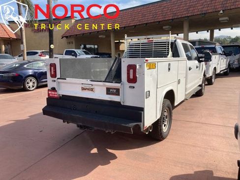 Used 2019 Ford F250 XL w/ Power Equipment Group image 5
