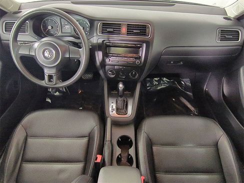 Used 2014 Volkswagen Jetta SE image 15