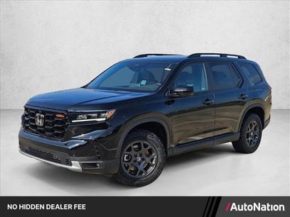 Used 2025 Honda Pilot TrailSport