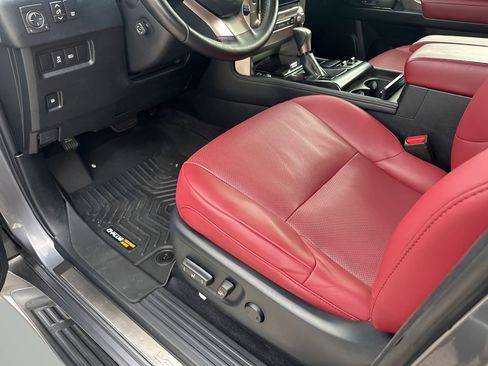 Used 2021 Lexus GX 460 image 28