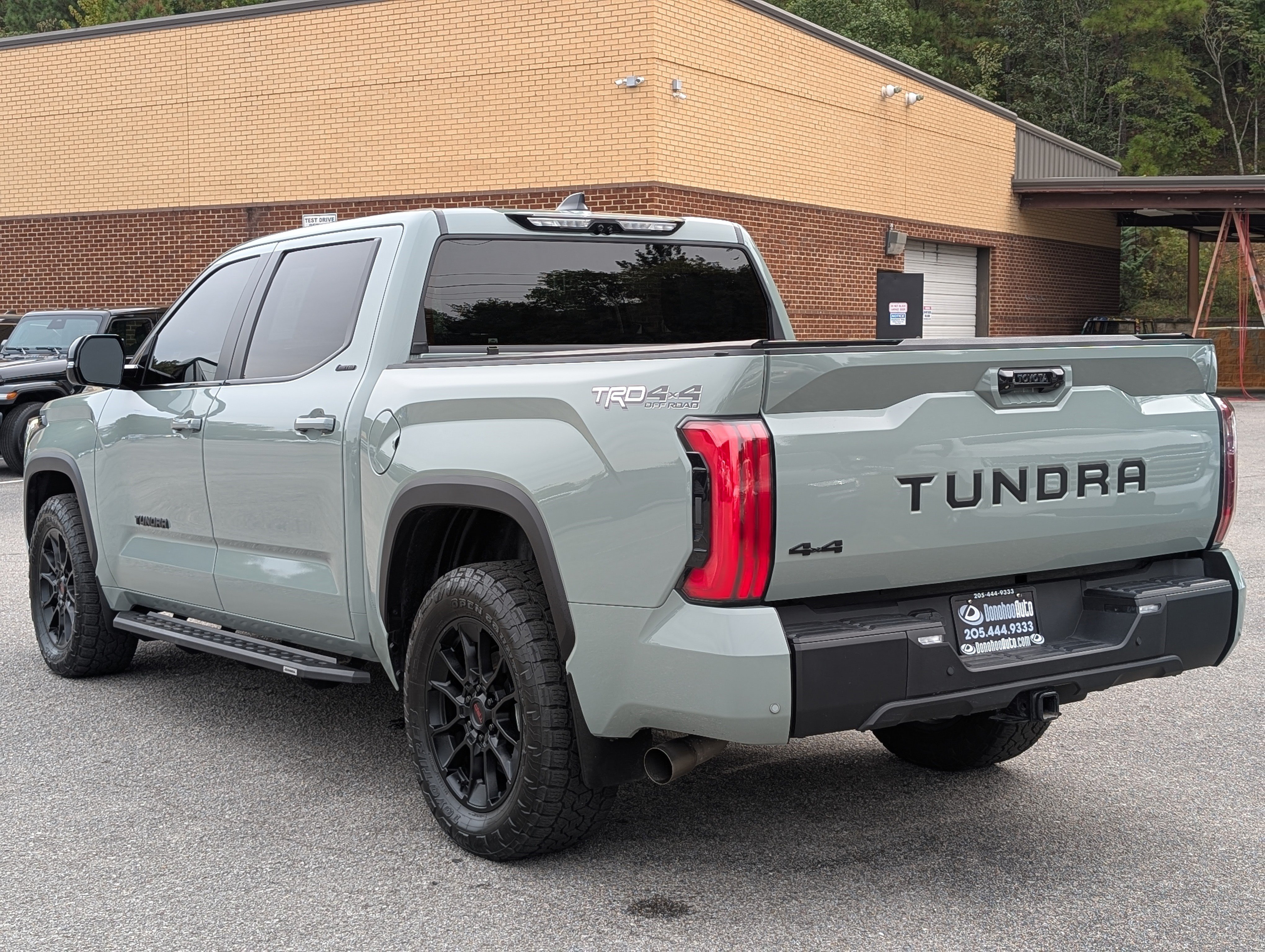 Used 2024 Toyota Tundra Limited w/ TRD Off-Road Package AWD/4WD image 7