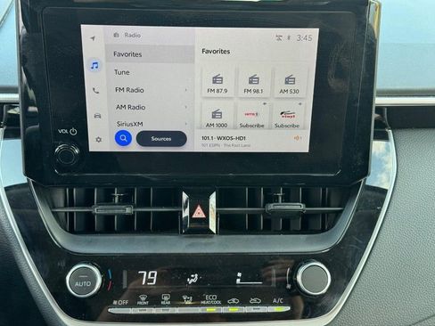 Used 2024 Toyota Corolla LE image 12