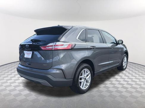 Used 2024 Ford Edge SEL AWD/4WD image 16