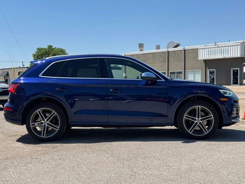 Used 2020 Audi SQ5 Premium w/ Convenience Package AWD/4WD image 8