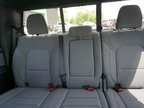 Used 2020 RAM 1500 Big Horn AWD/4WD image 26