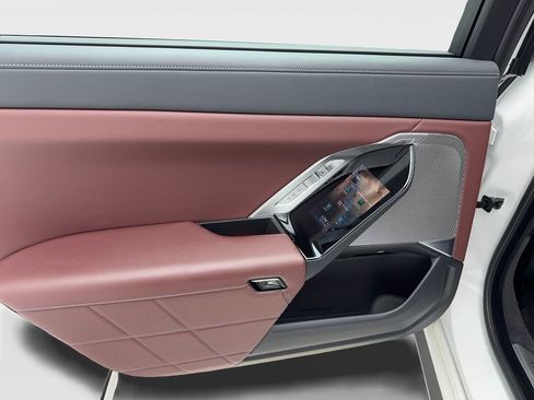 Used 2023 BMW 760i xDrive 760i xDrive M SPORT,NAV,CAM,PA image 48