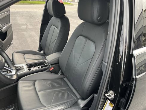 Used 2021 Audi Q3 2.0T Premium Plus w/ Premium Plus Package image 25