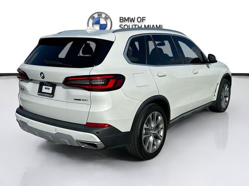 Used 2021 BMW X5 sDrive40i w/ Premium Package RWD image 7