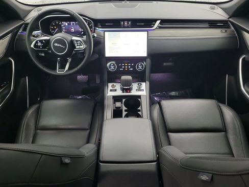 Used 2023 Jaguar F-PACE S image 11
