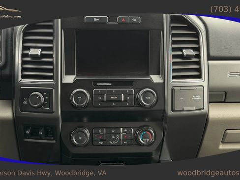 Used 2022 Ford F250 XLT w/ XLT Premium Package image 18