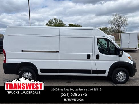Used 2023 RAM ProMaster 2500 FWD image 6