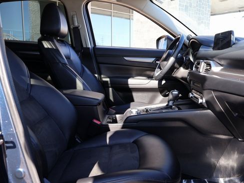 Used 2019 MAZDA CX-5 Touring image 10