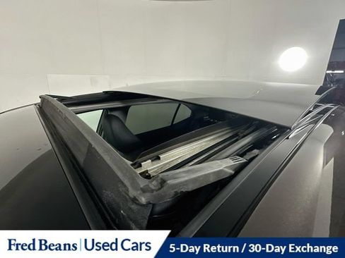 Used 2018 Toyota Camry XLE w/ Driver Assist Package FWD image 28