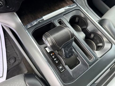 Used 2021 Ford F150 Lariat w/ Equipment Group 502A High image 20