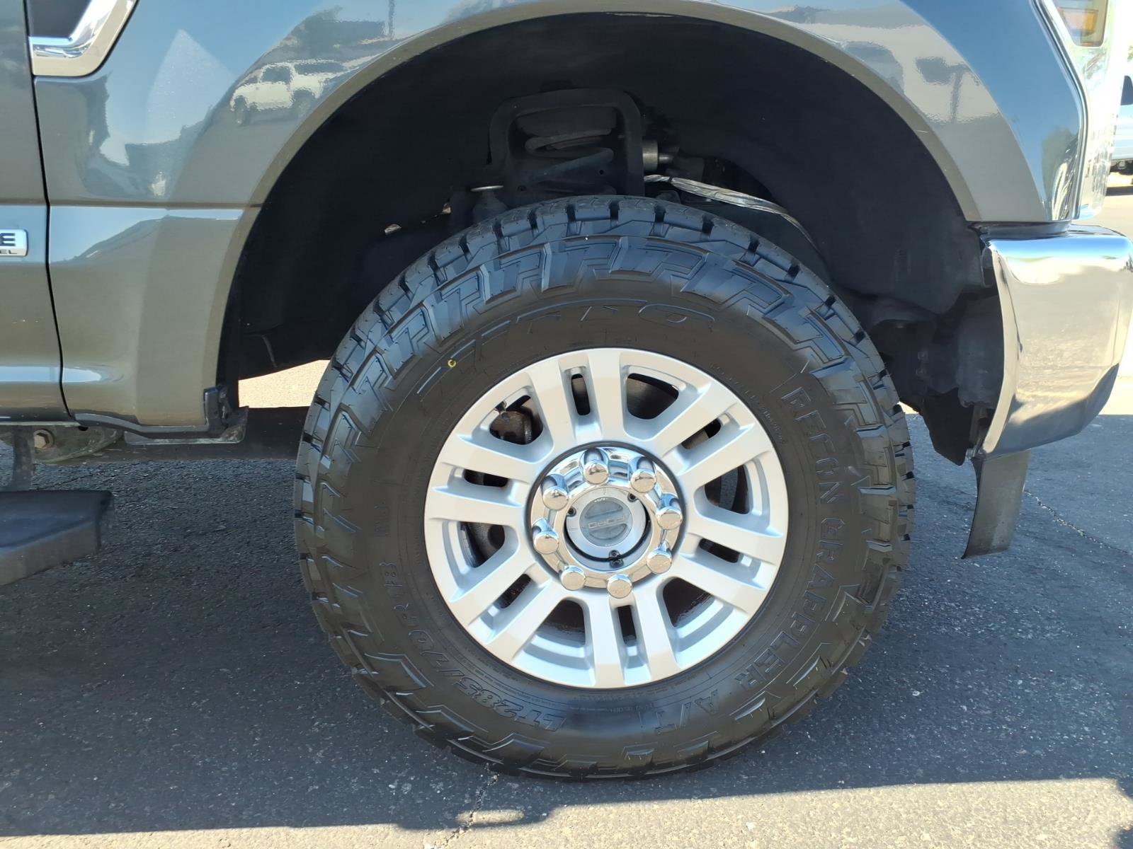 Certified 2019 Ford F250 XL w/ STX Appearance Package AWD/4WD image 9