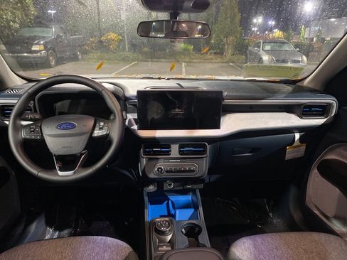 New 2025 Ford Maverick XLT w/ Equipment Group 301A image 15