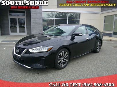Used 2019 Nissan Maxima 3.5 SV w/ Floor Mat Group