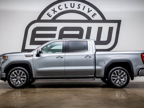 Used 2026 GMC Sierra 1500 Denali AWD/4WD image 6
