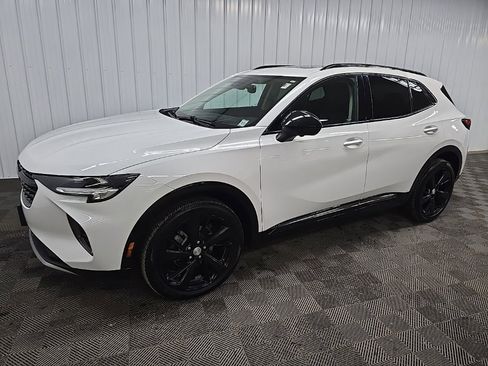 Used 2021 Buick Envision Essence w/ Technology Package I image 6