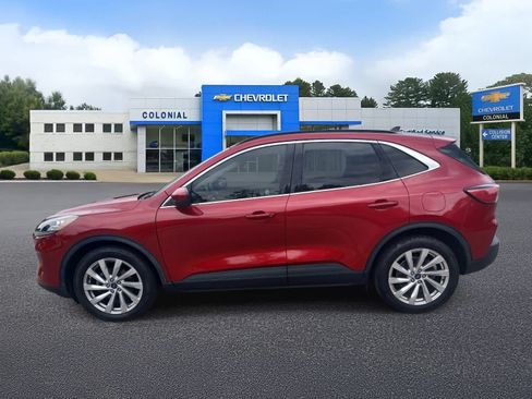 Used 2022 Ford Escape Titanium w/ Titanium Elite Package AWD/4WD image 6