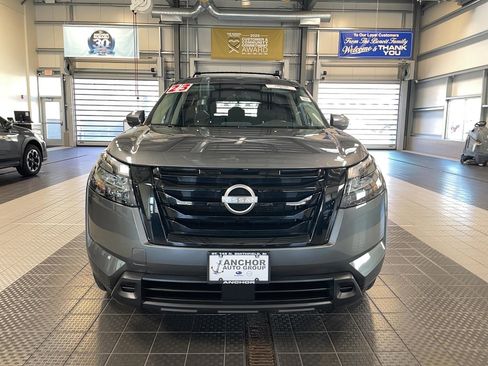Certified 2023 Nissan Pathfinder SV AWD/4WD image 2