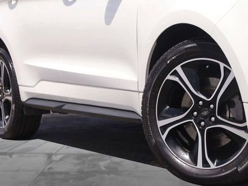 Certified 2022 Ford Edge ST AWD/4WD image 3