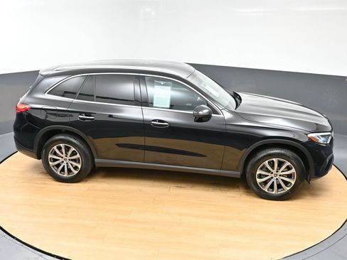 Used 2024 Mercedes-Benz GLC 300 4MATIC image 50