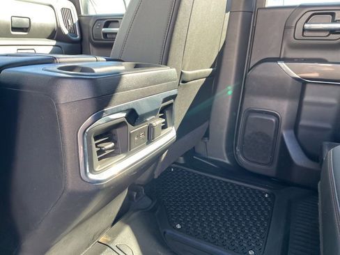 Used 2022 GMC Sierra 1500 AT4 w/ AT4 Premium Package image 24